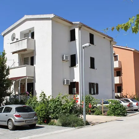 5443b Baška