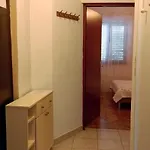 5443b شقة *